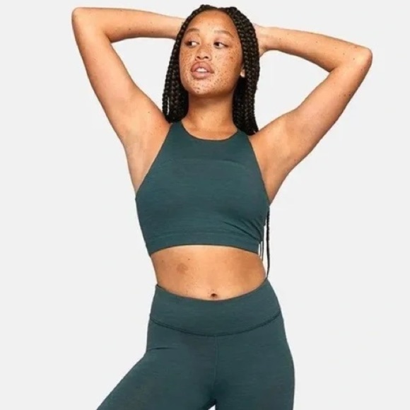 Outdoor Voices Other - Outdoor Voices Techsweat Built-in Bra Crop Top XL